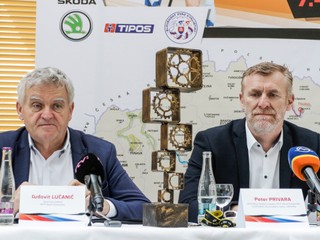 Šéf Pretekov Ľudovít Lučanič (vľavo) a šéf slovenskej cyklistiky Peter Privara.