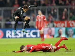 Momentka zo stretnutia Bayern - PSG.