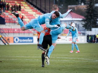 Momentka zo zápasu Ružomberok - Slovan.