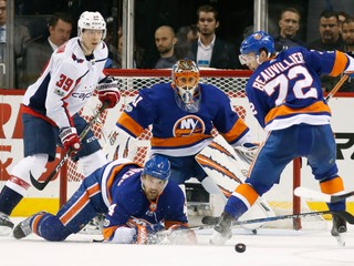 Halák vychytal víťazstvo New York Islanders, v Detroite rozhodlo predĺženie
