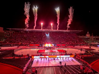 Diváci poriadne vymrzli.