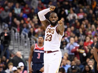 LeBron James dosiahol 61. triple-double v kariére.