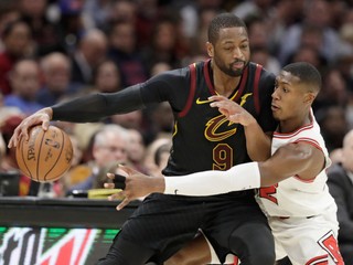 Momentka zo zápasu Cleveland - Chicago.