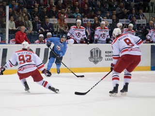 Hokejisti Slovana prehrali ôsmy zápas v sérii.