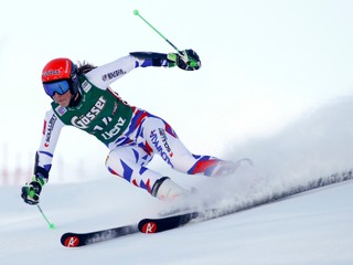 Prvé kolo obrovského slalomu vyhrala Rebensburgová, Vlhová je trinásta