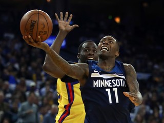 Basketbalisti Golden State zvíťazili na vlastnej palubovke nad Minnesotou.