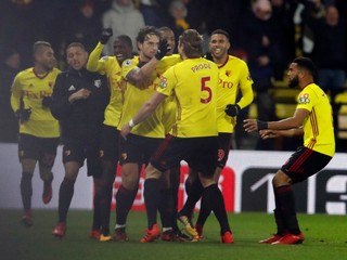 Watford využil vylúčenie Chelsea a dal jej štyri góly.