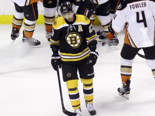 Chris Perry bol asistentom kapitána v Boston Bruins.