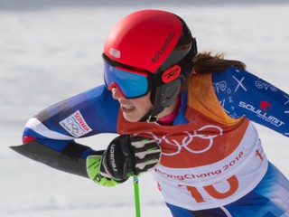 Vlhová skončila v obrovskom slalome mimo najlepšej desiatky, triumfovala Shiffrinová