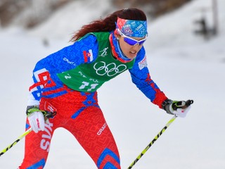 Barbora Klementová počas tímového šprintu na olympiáde v Pjongčangu.