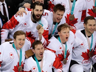 Kanada získala bronz, v desaťgólovom zápase porazila Česko