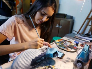 Lilian Canterová počas svojej práce.