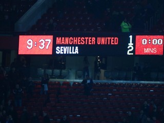 Sevilla šokovala Manchester, AS Rím stačil na postup gól