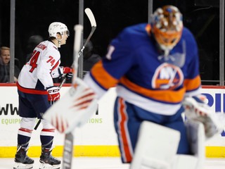 Jaroslav Halák nezabránil prehre NY Islanders.