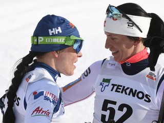 Krista Pärmäkoskiová (vľavo) a Marit Björgenová.