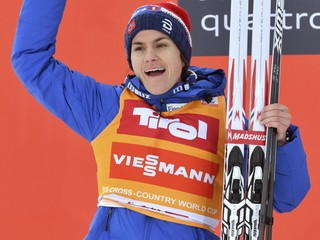 Nórka Hedi Wengová obhájila veľký glóbus za celkový triumf vo Svetovom pohári v behu na lyžiach.
