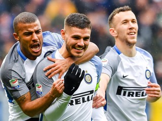 Mauro Icardi (uprostred) žiaril pri víťazstve Interu.