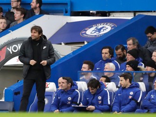 Antonio Conte momentálne trénuje FC Chelsea.