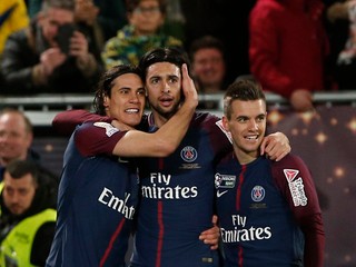 Futbalisti PSG sa radujú po jednom z gólov.