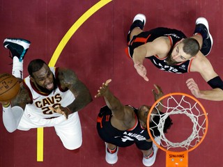 Basketbalisti Clevelandu zdolali Toronto.