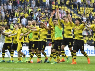 Hráči Borussie Dortmund zvíťazili nad Stuttgartom 3:0.