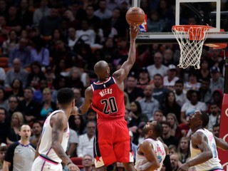 Jodie Meeks si nezahrá 25 zápasov.