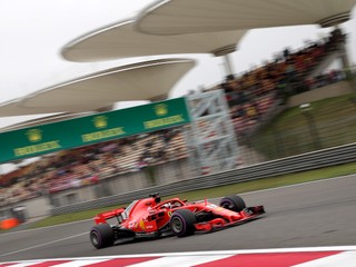 Sebastian Vettel prežíva skvelý vstup do sezóny.