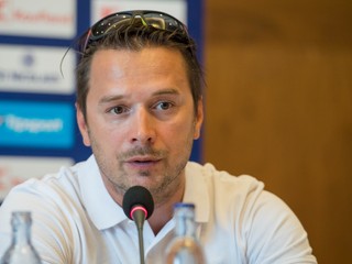 Viliam Čacho, tréner slovenskej osemnástky.