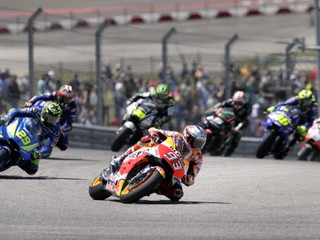 Marc Márquez (v popredí).