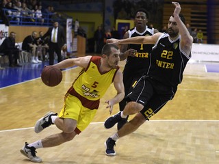 Vladimir Djordjevič (vľavo).