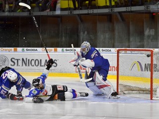 Slovenskí hokejisti v poslednom zápase prehrali s Francúzskom 2:3.