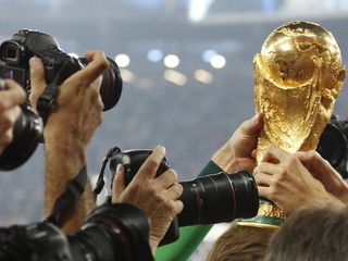 Kto získa trofej pre majstra sveta v roku 2018?