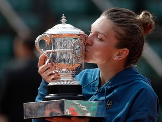 Rumunka Simona Halepová ovládla Roland Garros 2018.