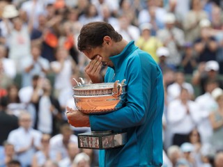 Rafael Nadal neudržal slzy.