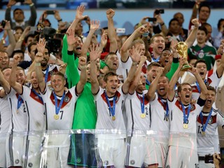 Úradujúcimi majstrami sveta sú Nemci. Trofej nie je to jediné, čo získa víťazný tím.