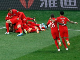 Anglicko oslavuje gól.