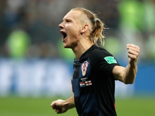 Chorvát Domagoj Vida počas semifinále na MS v Rusku.