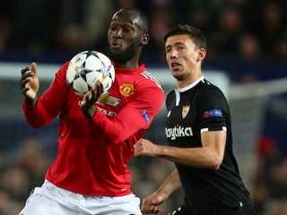 Clément Lenglet (vpravo).