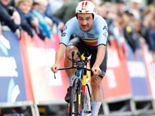 Belgičan Victor Campenaerts obhájil titul v časovke na ME v Glasgowe.