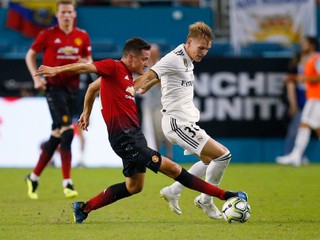 Talentovaný nórsky stredopoliar Martin Odegaard (vpravo).