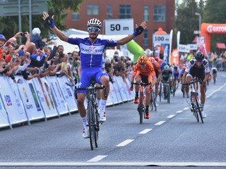 Na Okolo Slovenska opäť oslavuje Quick-Step. Prvú etapu vyhral Alaphilippe