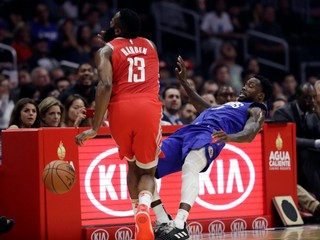 Momentka zo zápasu Los Angeles Clippers - Houston.