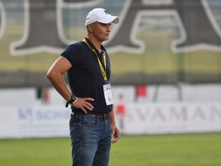 Juraj Jarábek, tréner Zlatých Moraviec.