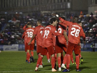 Futbalisti Realu Madrid sa radujú po jednom z gólov.