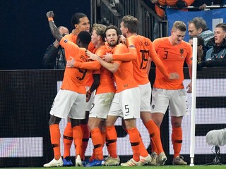 Holandsko postúpilo po senzačnom závere v Nemecku