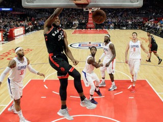 Momentka zo zápasu Toronto Raptors - Los Angeles Clippers.