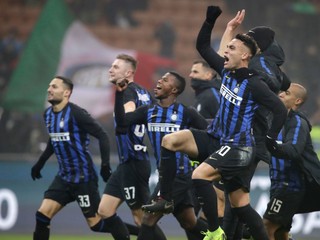 Inter porazil Neapol. Súboj Slovákov trval krátko, Hamšík sa zranil