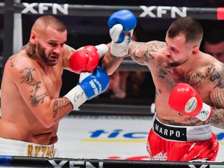 Patrik Vrbovský sa postavil prvý raz do boxerského ringu. Súboj s Čechom Otakarom Petřinom prehral.