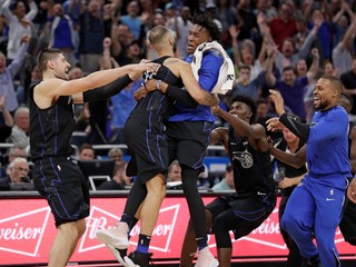 Radosť hráčov Orlanda z víťazstva.