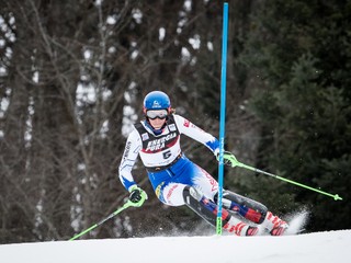 Petra Vlhová počas prvého kola pretekov svetového pohára v slalome žien v chorvátskom Záhrebe.